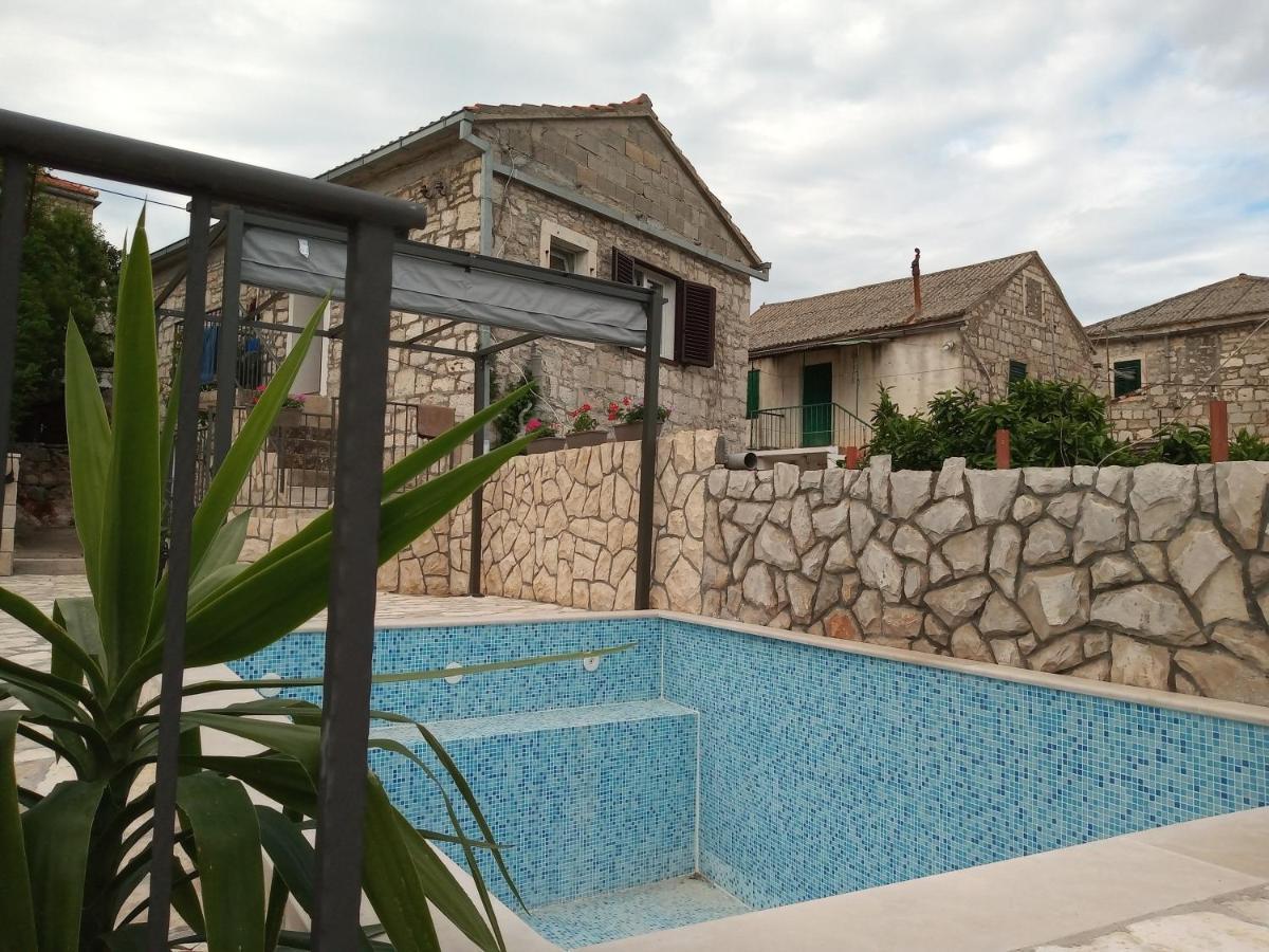 Apartments Tomina Donje Selo na Šolti Zewnętrze zdjęcie