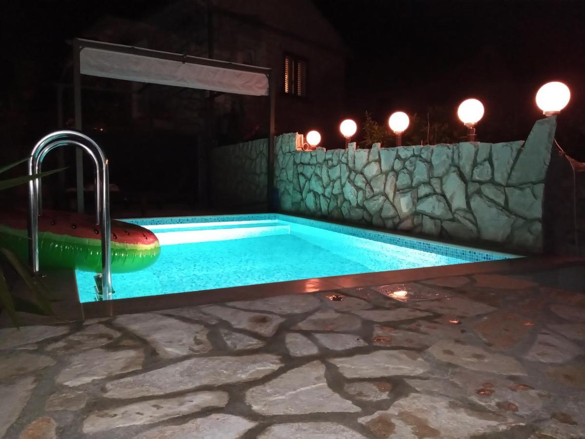 Apartments Tomina Donje Selo na Šolti Zewnętrze zdjęcie
